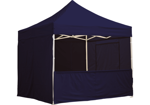 Eine blaue navy 6m für Pavillon